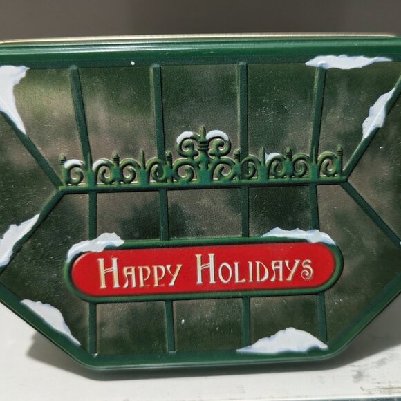 Bundle: M&M’s Christmas Tin + Coca-Cola Drive-In Tin - Picture 13 of 15